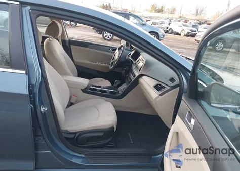 2017 Hyundai Sonata Se from USA, damaged, VIN 5NPE24AFXHH446536